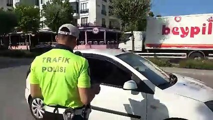 Böyle savunma görülmedi! Polisler bile şaştı kaldı