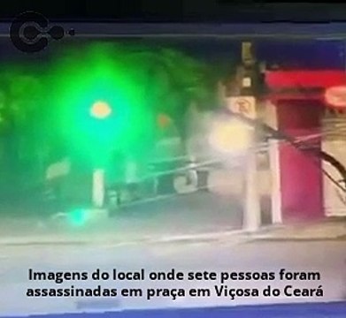 Imagens do local onde sete pessoas foram assassinadas em praça em Viçosa do Ceará