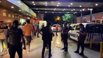 Hastane bahçesinde silahlı kavga: 4 yaralı
