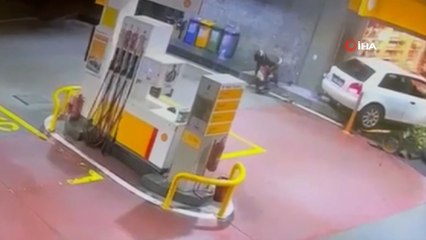 Önce otomobiliyle ezmeye çalıştı, yetmedi bıçakla kovaladı, gerçek sonradan ortaya çıktı!