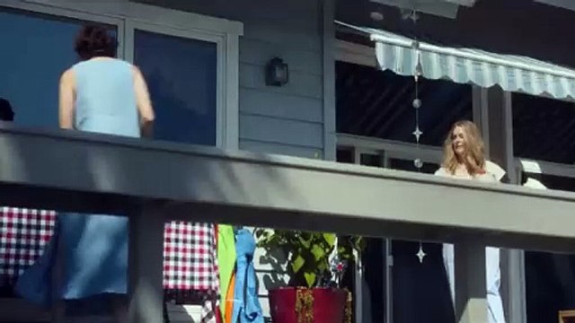 May December Bande-annonce (DE)