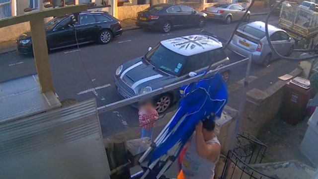 Brazen thief steals gazebo from front garden