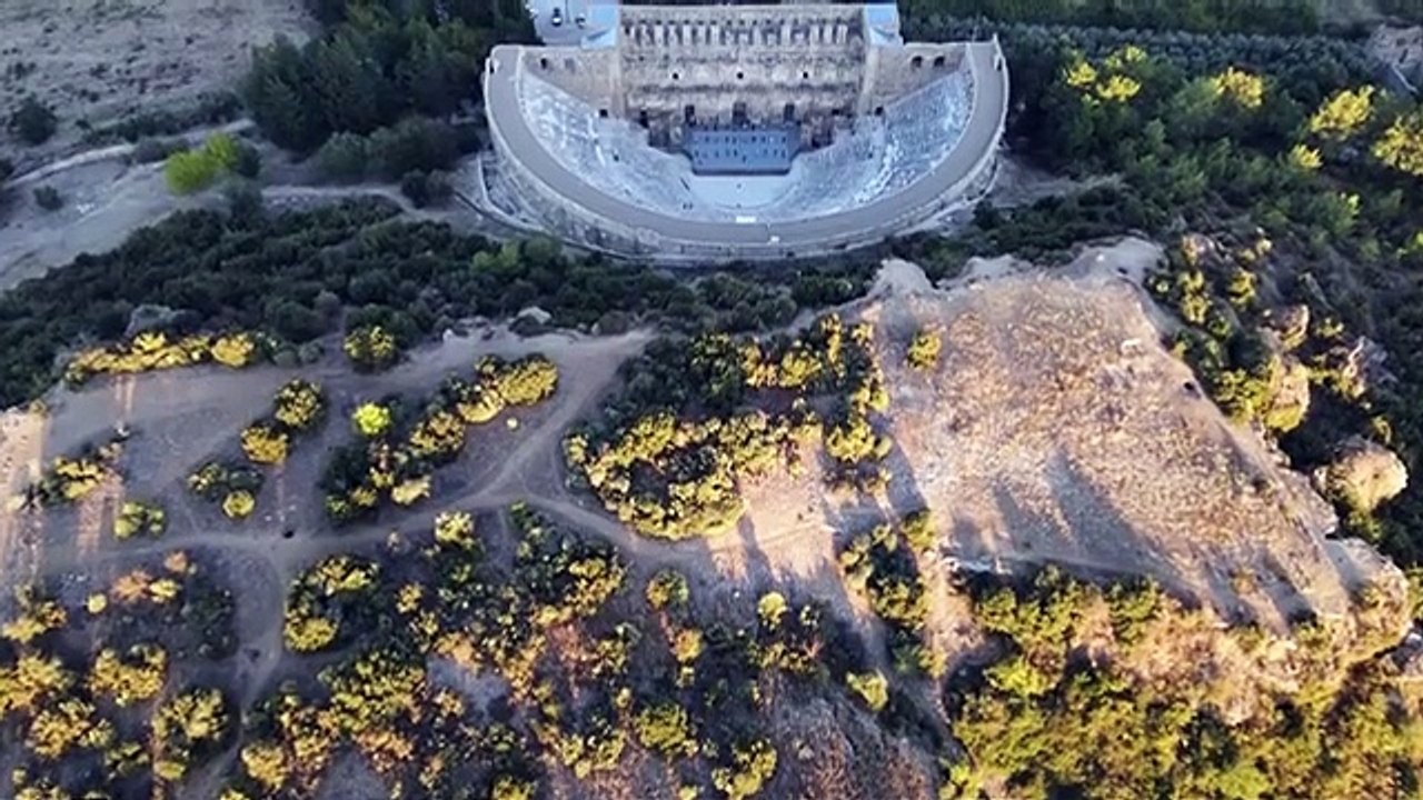 15 GREATEST Roman Structures(