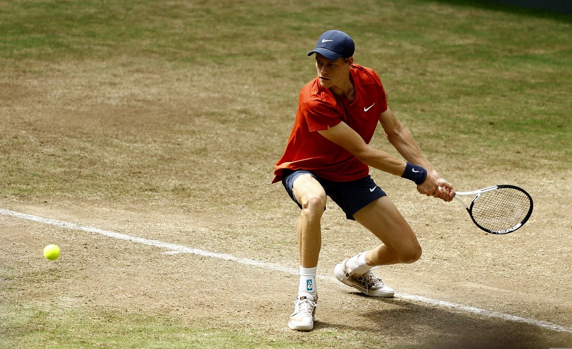 FINAL HALLE