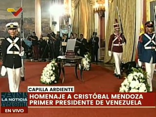 Download Video: Autoridades Nacionales rinden honores al primer presidente de Venezuela Cristóbal Mendoza