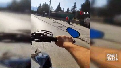 Aynasını kıran motosikletliye böyle silah çekti