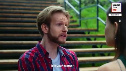 Caught in a Misunderstanding: Girl Cheating in Front of Boyfriend 😲