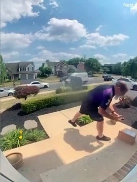 2 voleurs de colis au même endroit au même moment