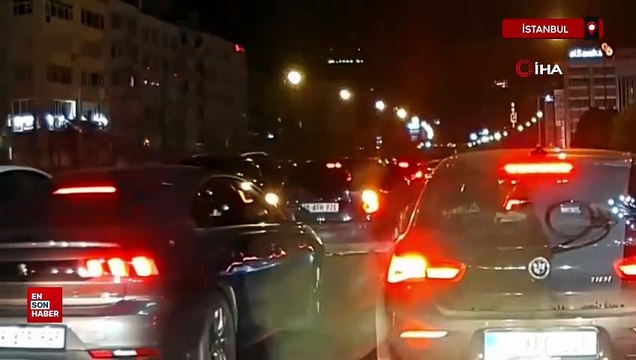 İstanbul'da korsan taksici kadını araçtan attı