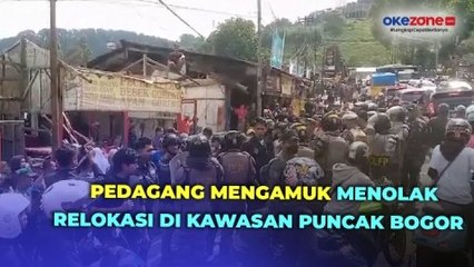 Puncak Bogor Mencekam, Pedagang Membakar Lapaknya dan Membuang Dagangannya ke Jalanan