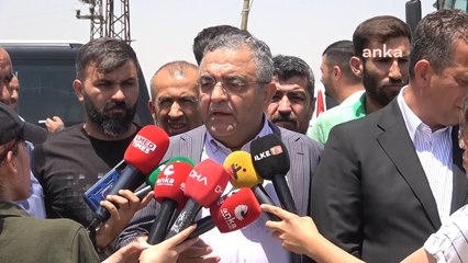 CHP heyeti Diyarbakır'da: 'Ekin yerdeyken kim anız yakacak?'