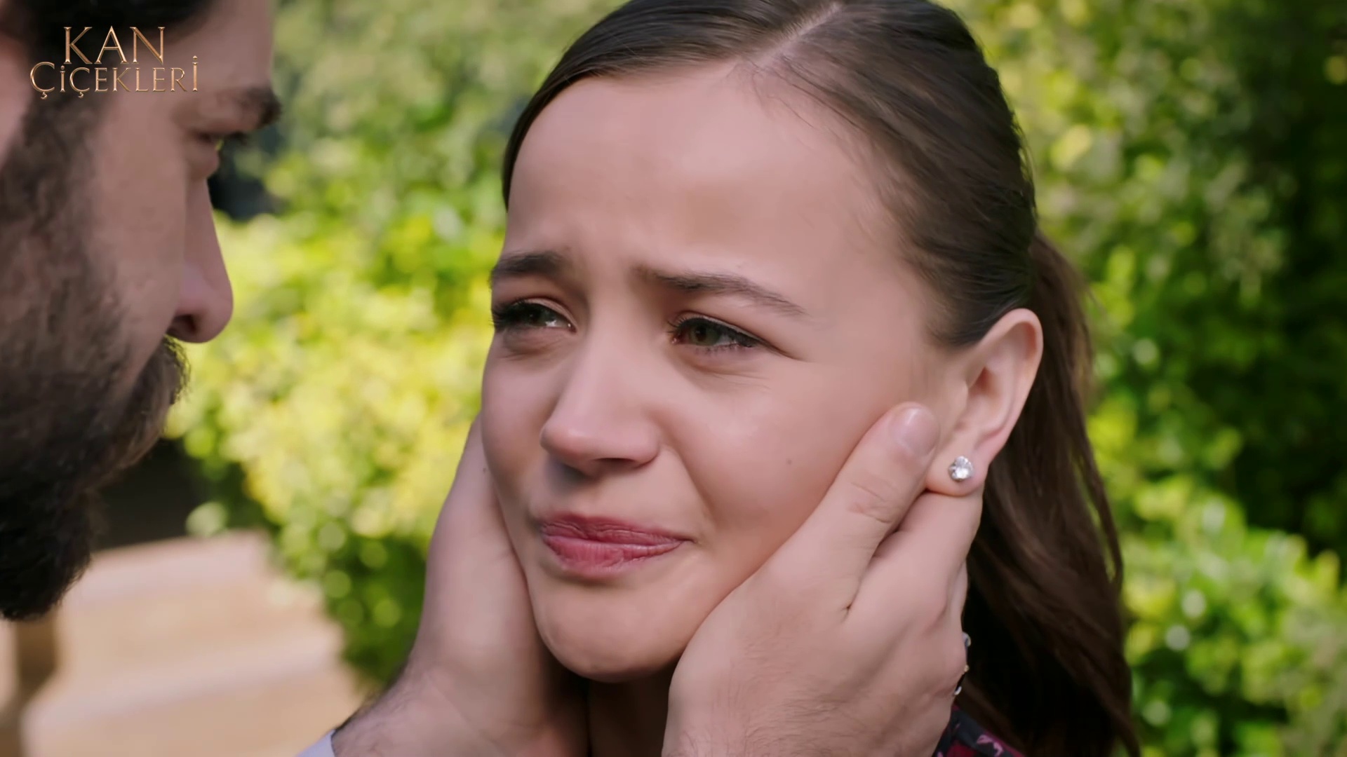 Kan Çiçekleri 345. Bölüm Sahneler
