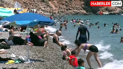 Bayram tatili sonrası sahiller turistlere kaldı