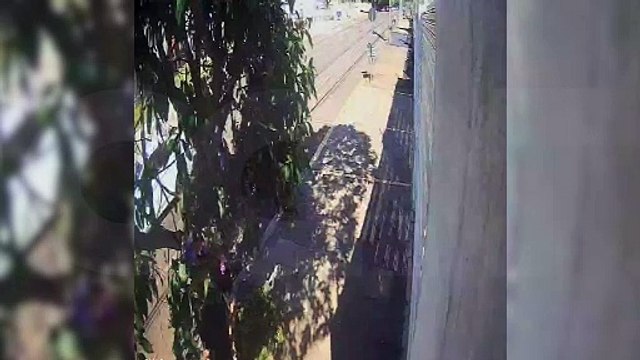 Câmera flagra furto de fios no Cancelli