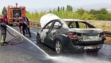Aydın’da seyir halindeki otomobil  alev alev yandı