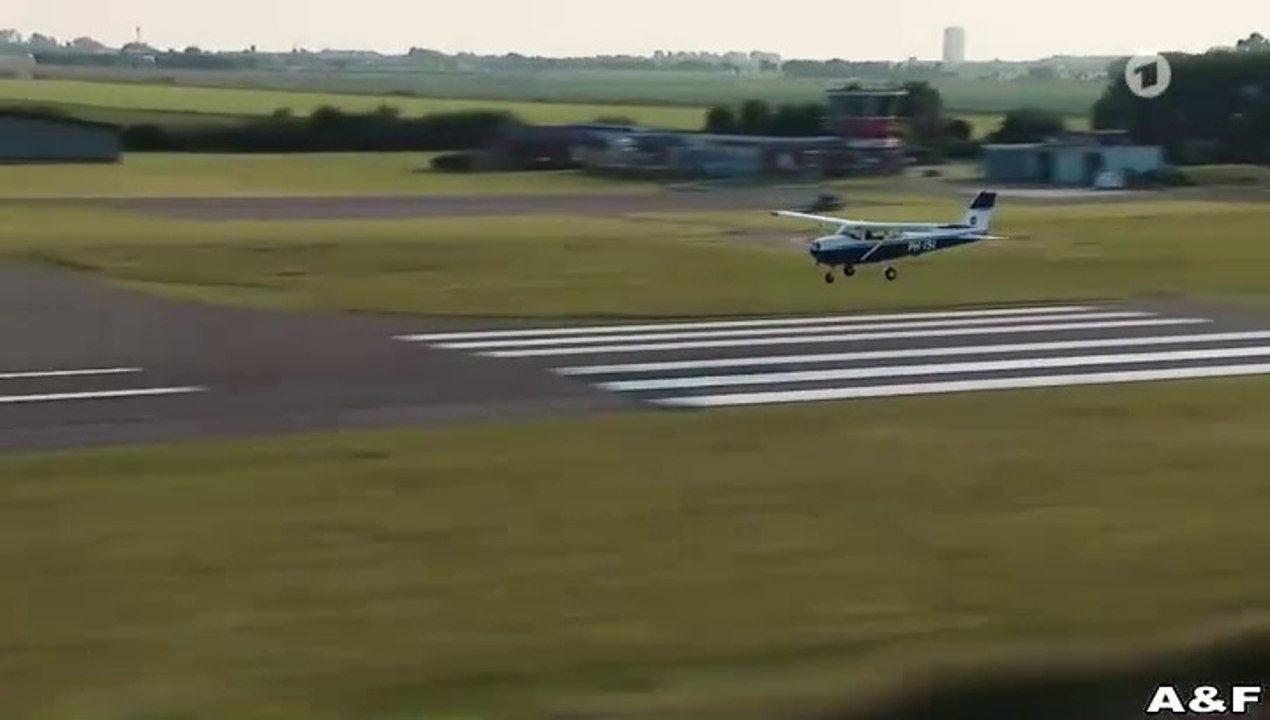 Die Küstenpiloten -02- Mütter und Töchter