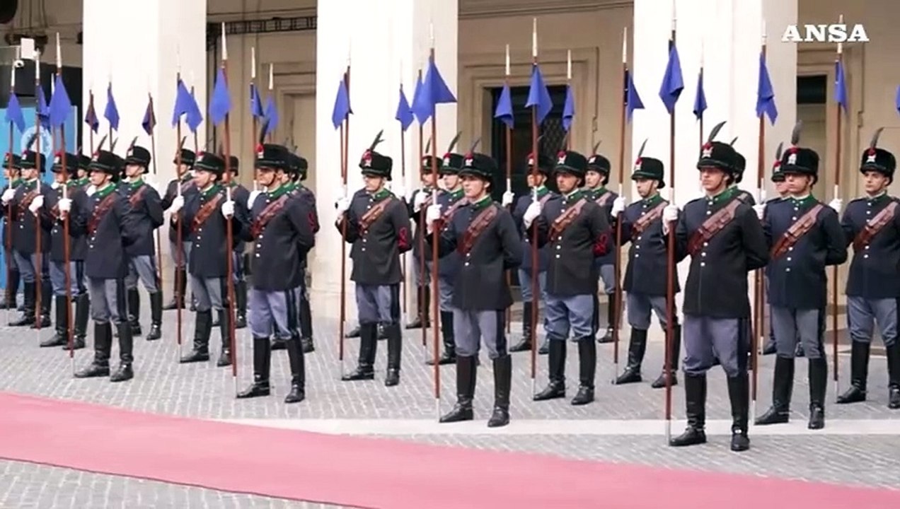 Orban arriva a Palazzo Chigi per un incontro con Meloni