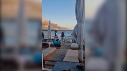 Jeff Bezos, Ege'de ada ada dolaşıyor