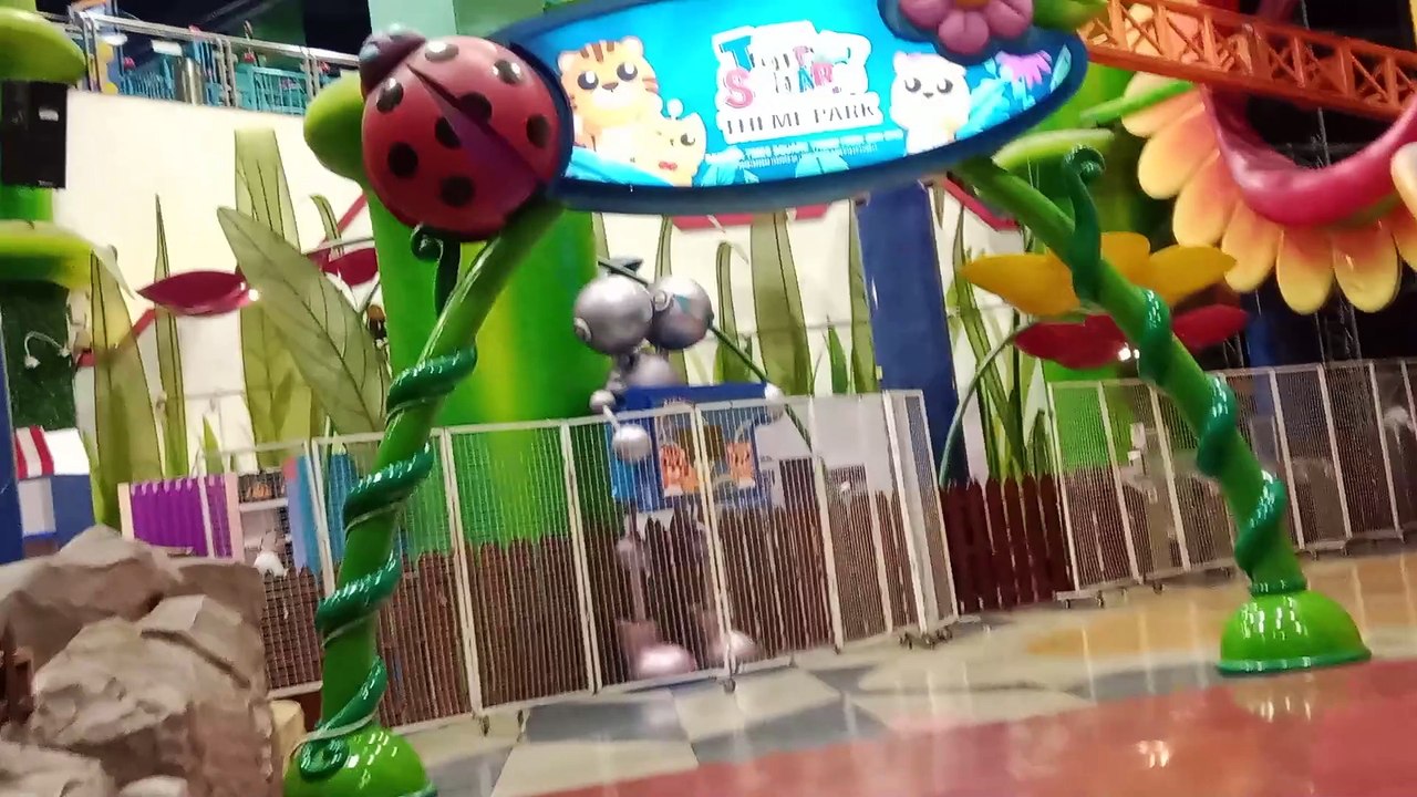 Dubai UAE Dubai Mall