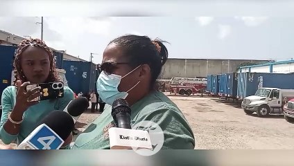 Incendio en la autopista Duarte