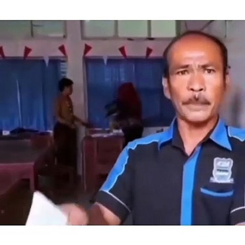 Viral Akibat Laporkan Pungli, Siswi Ini Jadi Tidak Naik Kelas