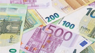 Une employée de banque détourne 300 000 euros et récidive pendant son placement judiciaire