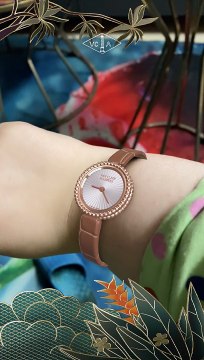 4BF5923B-5630-45EE-9364-15A186DE9AE1