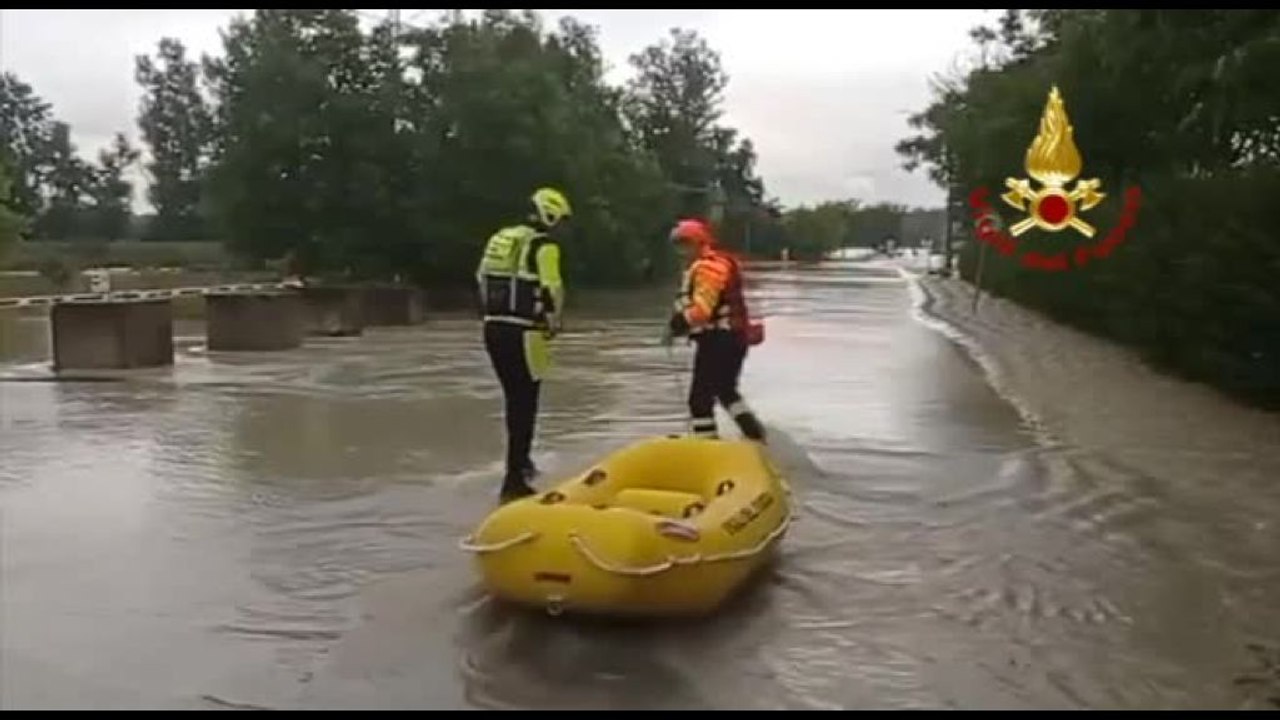 Il maltempo colpisce l'Emilia Romagna, frane e allagamenti