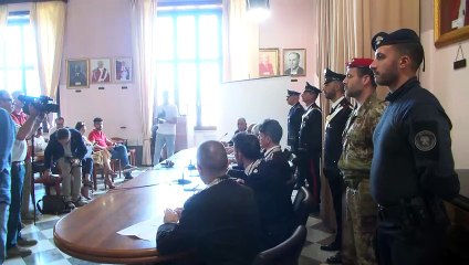 Due le inchieste su Barcellona, droga e telefonini anche in carcere