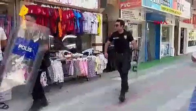 BURSA Kardeşini bıçaklayıp, kendini kilitlediği balkonda intihara kalkıştı