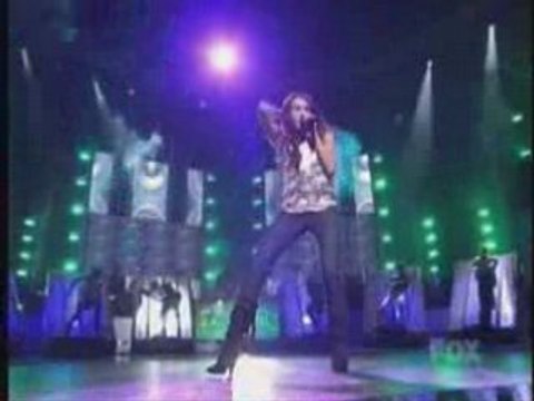 Miley au Idol Gives Back Performances 2008