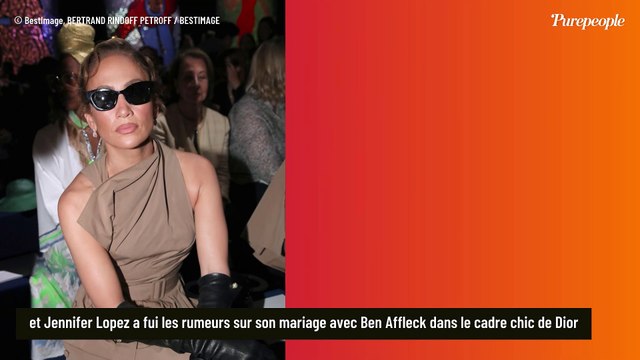 PHOTOS Laetitia Casta mise sur une subtile transparence, Beatrice Borromeo flamboyante et satinée : l'élégance à son paroxysme pour Dior