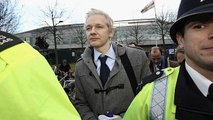Julian Assange: ¿Quién Es Y De Qué Se Le Acusa?