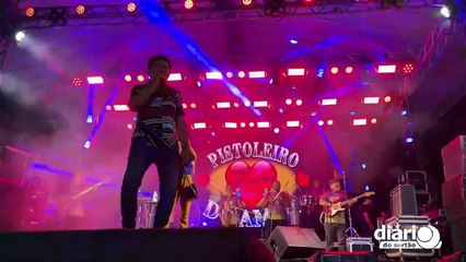José Orlando, “o pistoleiro do amor” volta a Cajazeiras e se emociona ao tocar no Xamegão novamente