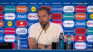 Southgate reacts to ‘angry’ England fans throwing beer cups at him during Slovenia draw