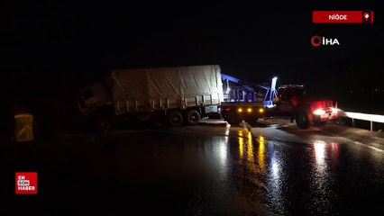 Niğde'de zincirleme trafik kazası: 3 ölü, 4 yaralı