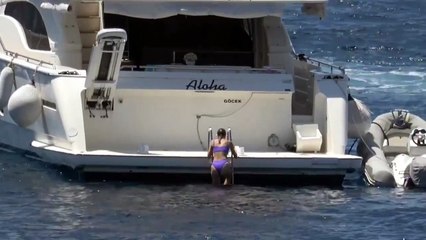 Beren Saat'i teknede görüntüleyen Ekol TV muhabirinden açıklama: Sözü benim söylemediğim açıktır