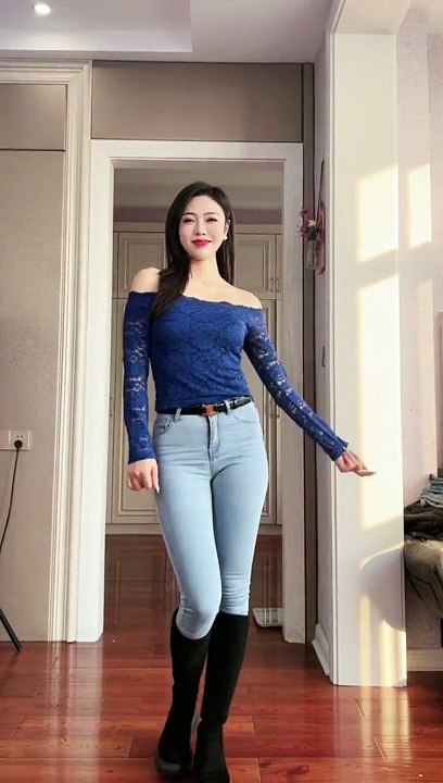 Chinese girl dance short video