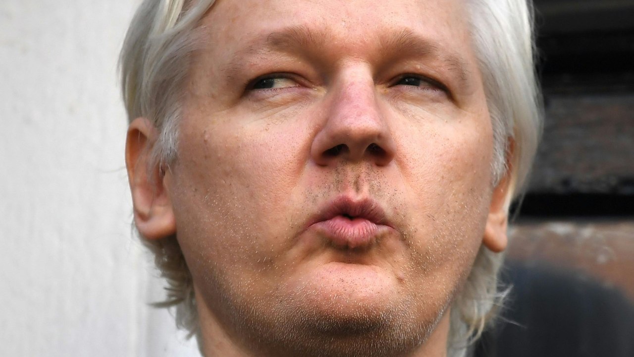 Julian Assange: Whistleblower mit vielen Gesichtern