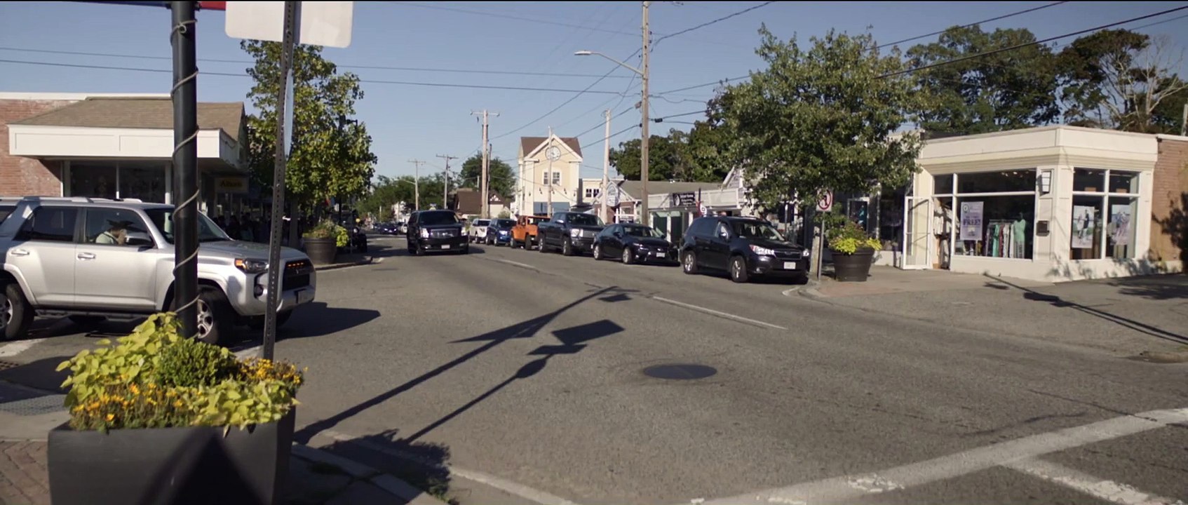 What We Find on the Road Trailer OV