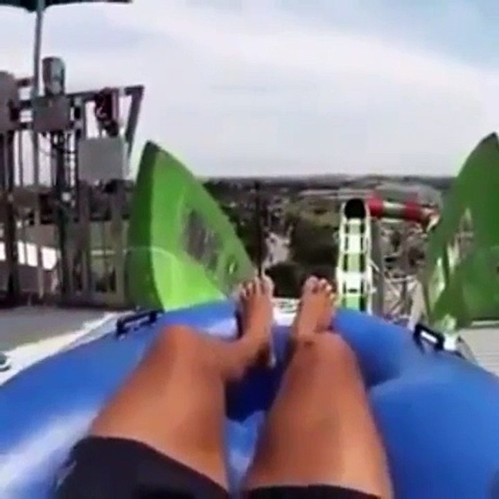 ""Fitness Fusion: Daily Workouts for Mind and Body"  "اكتشف نهجًا شاملاً للياقة البدنية مع جلسات التمرين اليومية التي تدمج تمارين الجسم والعقل. من التمارين لبناء القوة إلى اليوغا والتأمل، برامجنا تلبي جميع المستوياتوازن اللياقة: تمارين يومية للجسم والعقل"