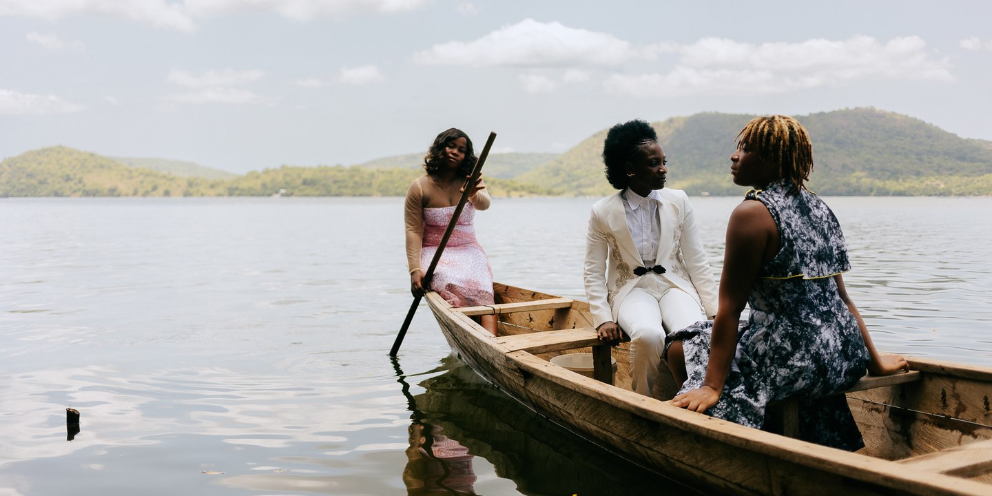 Reportage au Ghana à la rencontre de trois jeunes filles du programme "Fashion Expressions : the Stories she Wears"