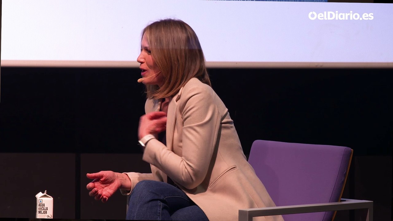 'Las entrevistas de Un tema Al día' con Silvia Intxaurrondo