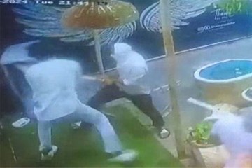 कैफे में बदमाशों ने की जमकर तोडफ़ोड़, कर्मचारियों से भी की मारपीट