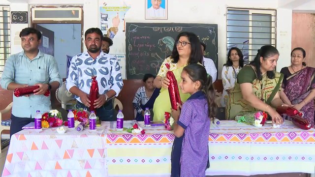 AHMEDABAD AMARGADH SHALA PRAVESHOTSAV & KANYA KELAVANI MAHOTSAV 2024 UJAVANI BY ANJUBEN SHARMA