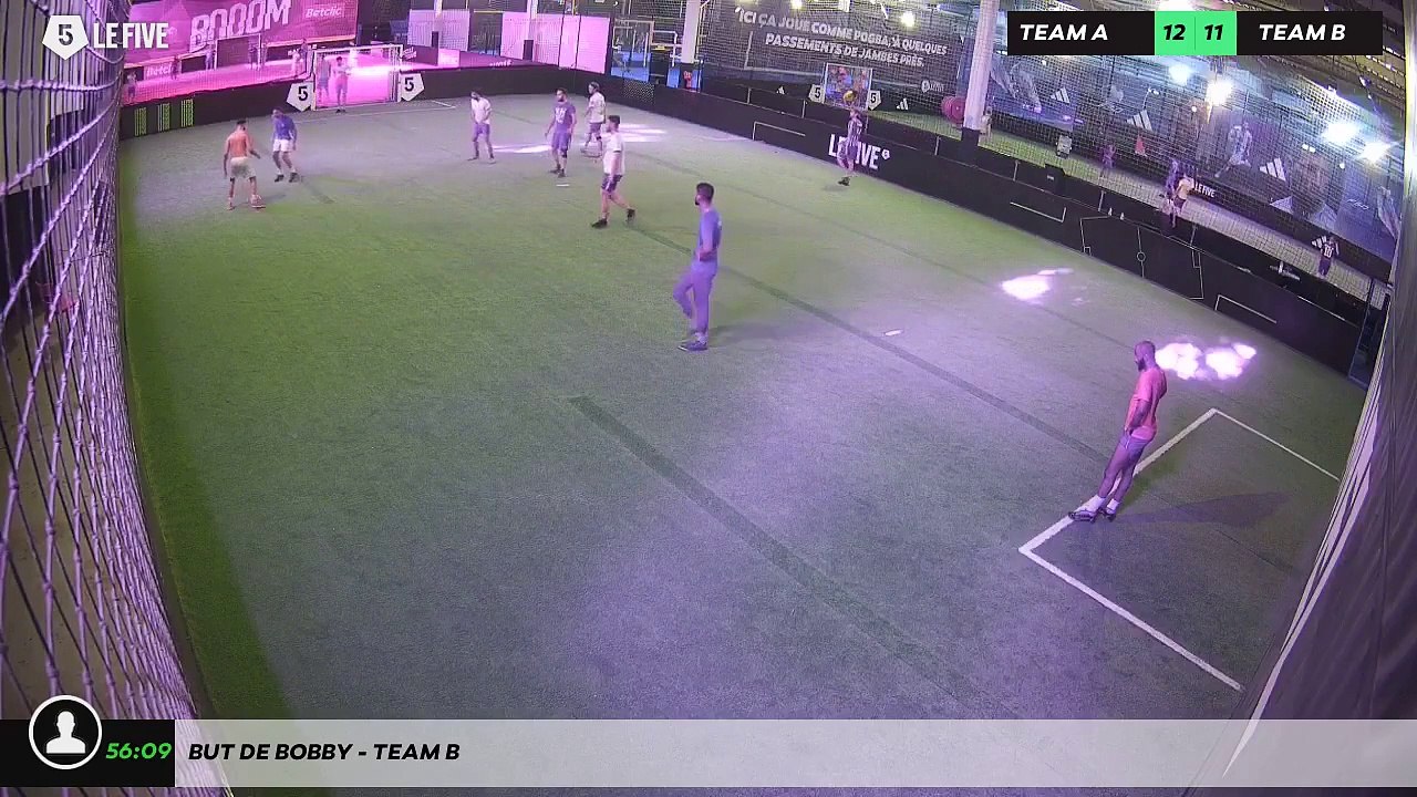 But de Bobby - Team B