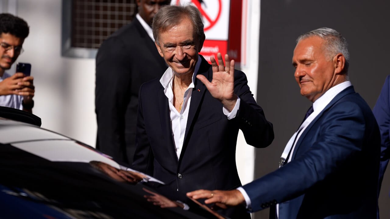 The mistake Warren Buffett said LVMH’s CEO was making - video Dailymotion