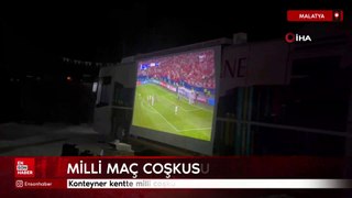 Malatya'da konteyner kentte milli coşku