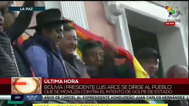 Pdte. Luis Arce se dirige al pueblo que rmovilizado contra el intento de golpe de Estado