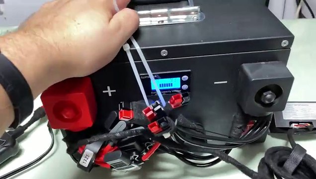 Bate Lithium SAFE Metal Encased 12v 1250Wh LiefPo4 BATTERY with SWITCH Review #wisebuyreviews